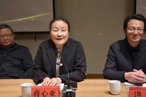 副院长赵玲珍教授,人事处处长赵振勇,常纺职院创意学院院长项建华教授